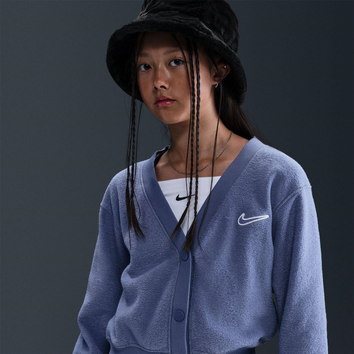 Nike V-Neck Three-Quarter Sleeve Cuff Warm Sweatshirt
