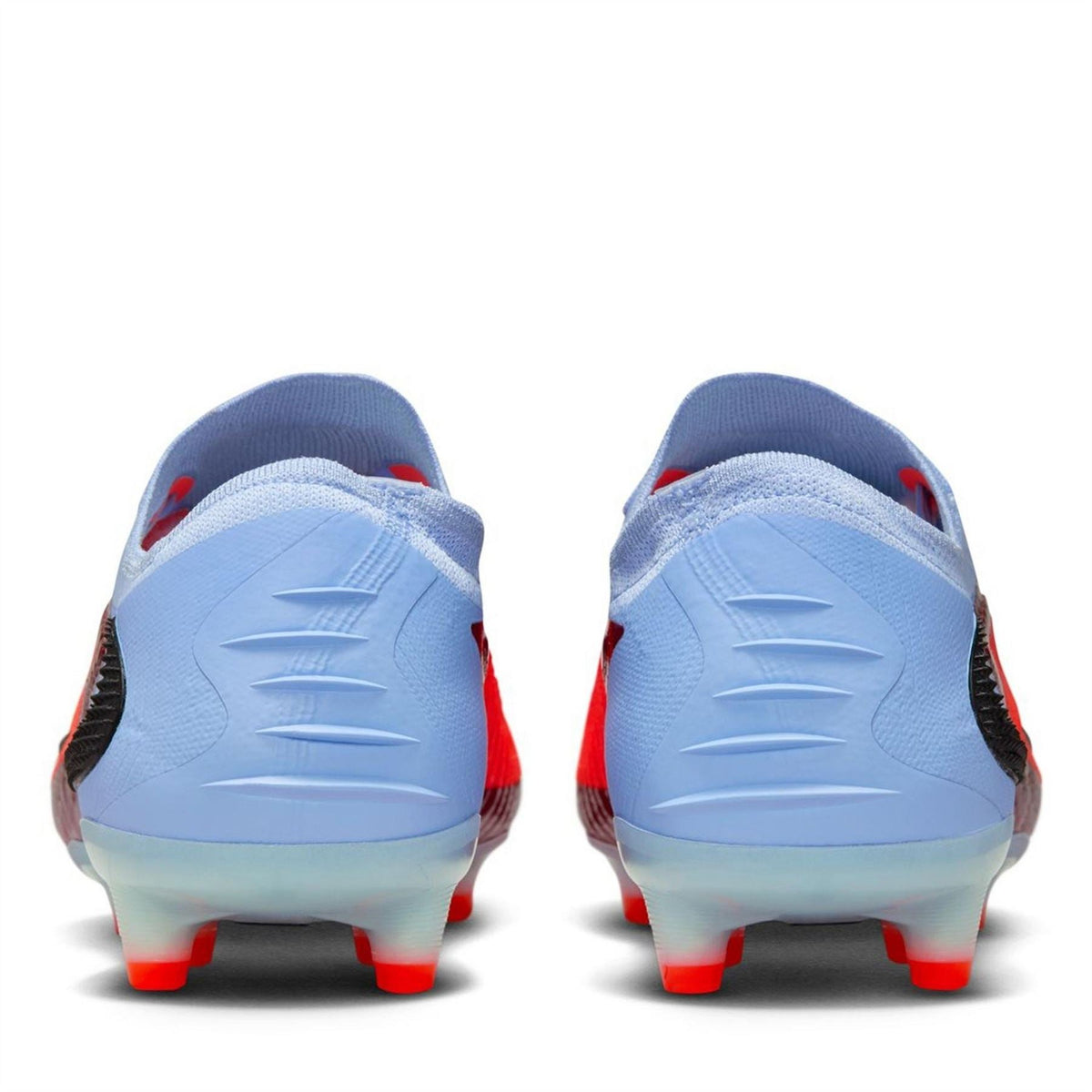 Nike Phantom 6 Low Textured Lace Up Road Shoes