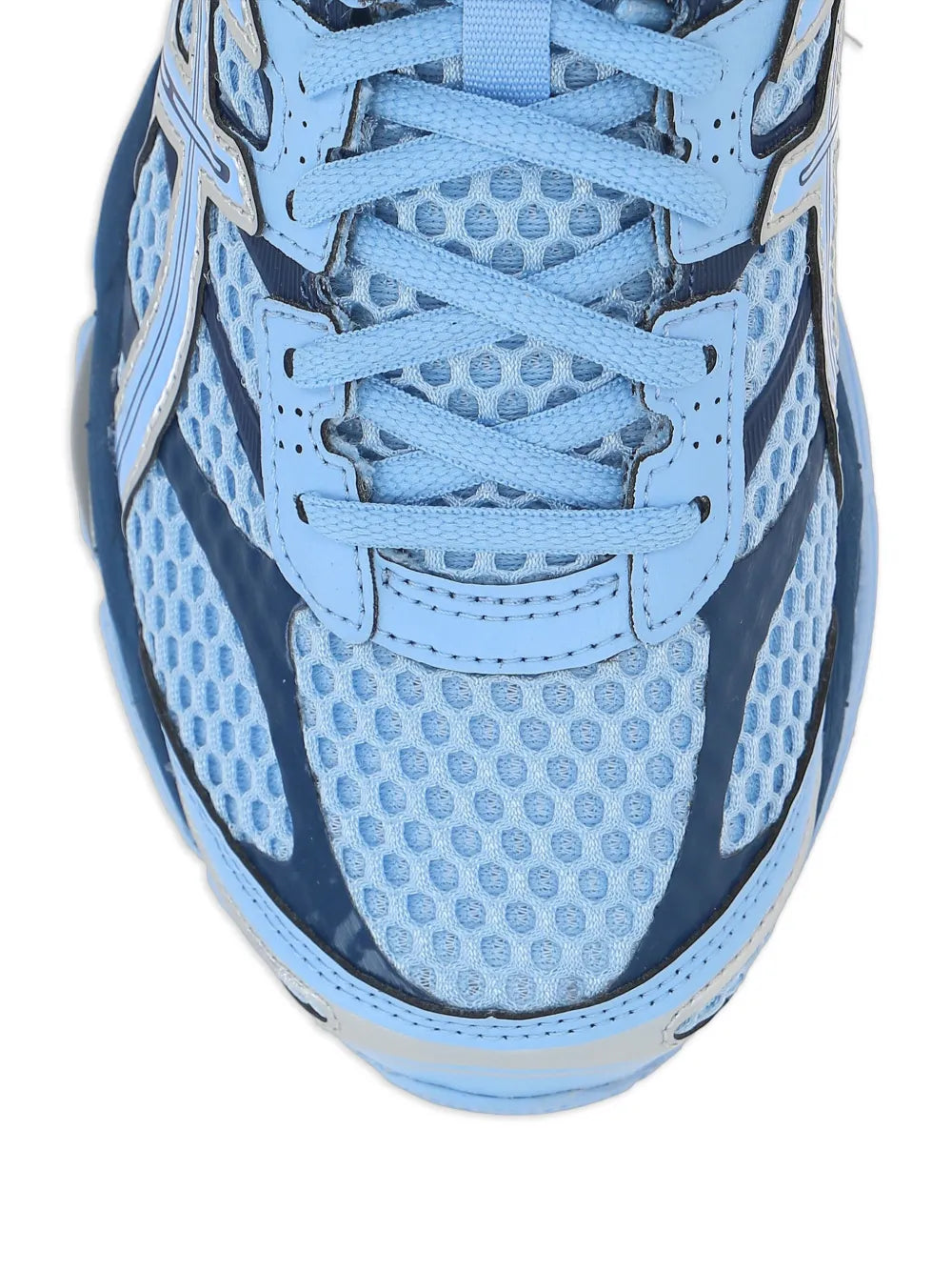 Asics Gel-Cumulus 16 Sneakers