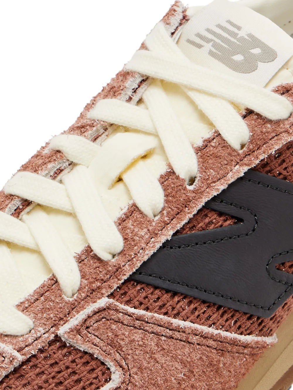 New Balance Suede Panelled