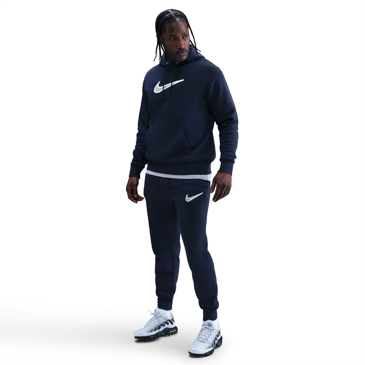 Nike Club Solid Patterned Slim Joggers