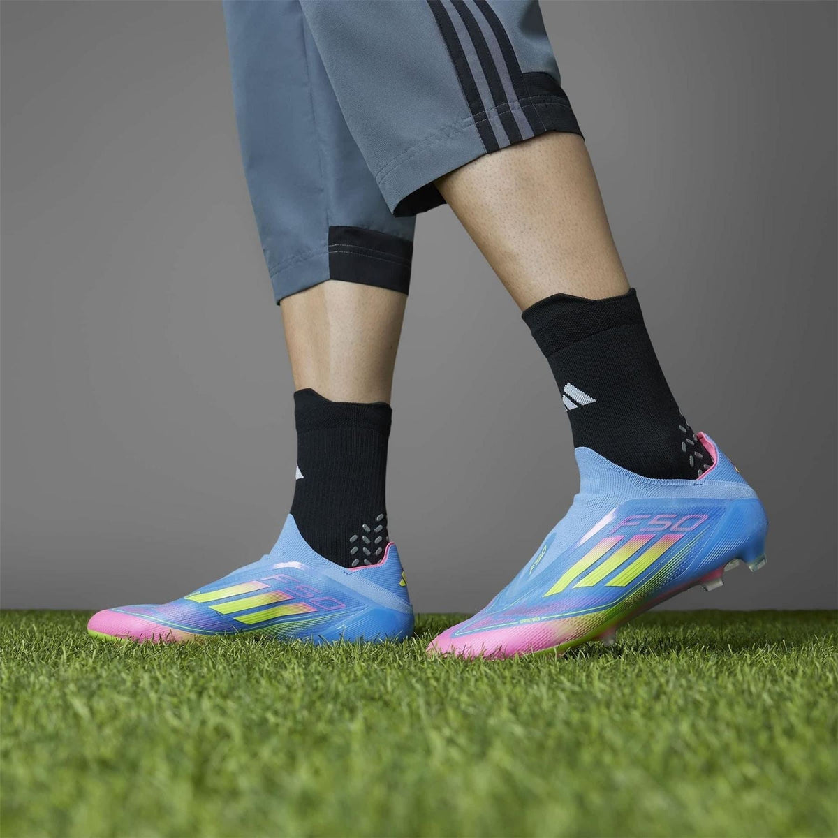 adidas F50 Elite Firm Ground Closed Toe Sneakers