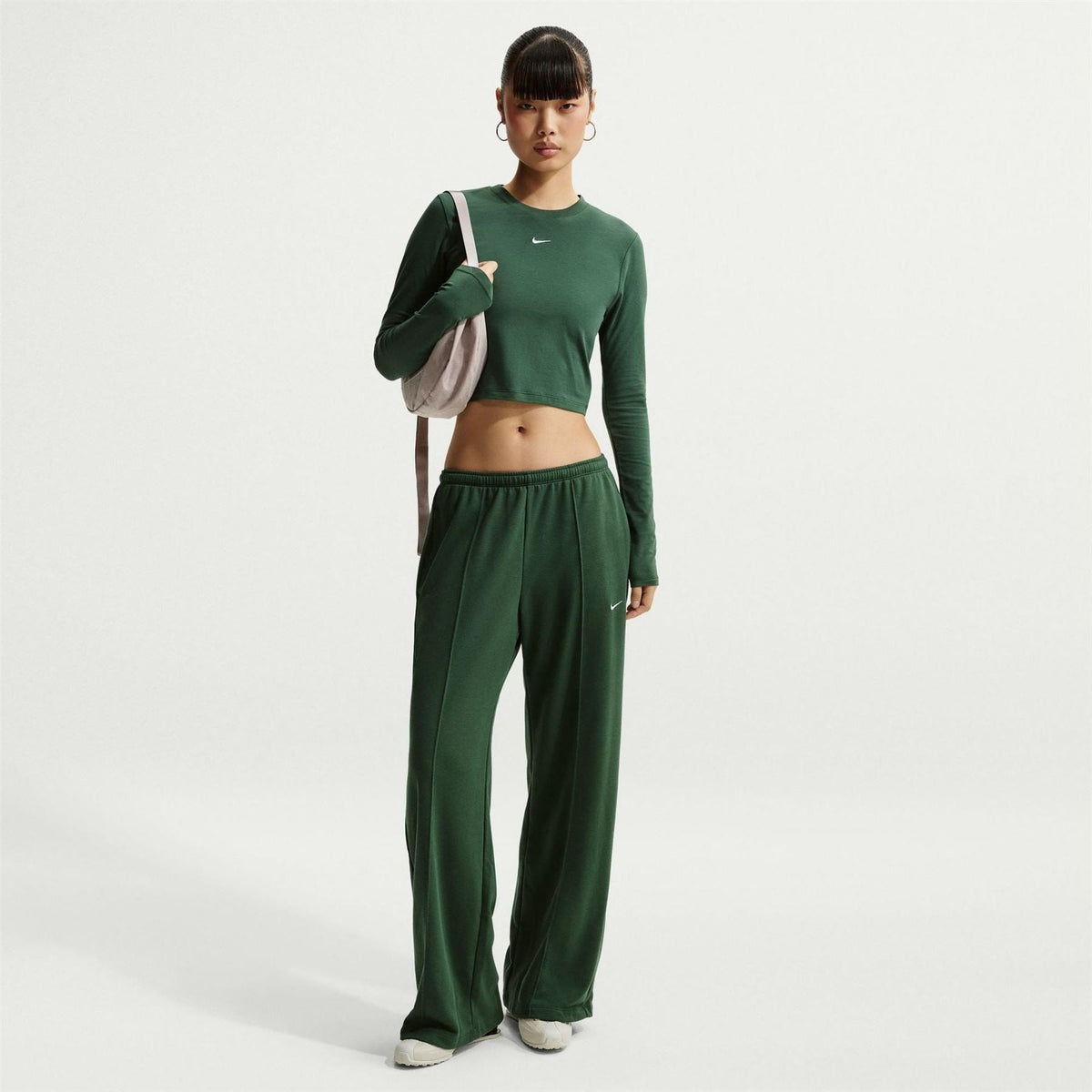 Nike Crew Neck Long Sleeve Slim Fit T-Shirt
