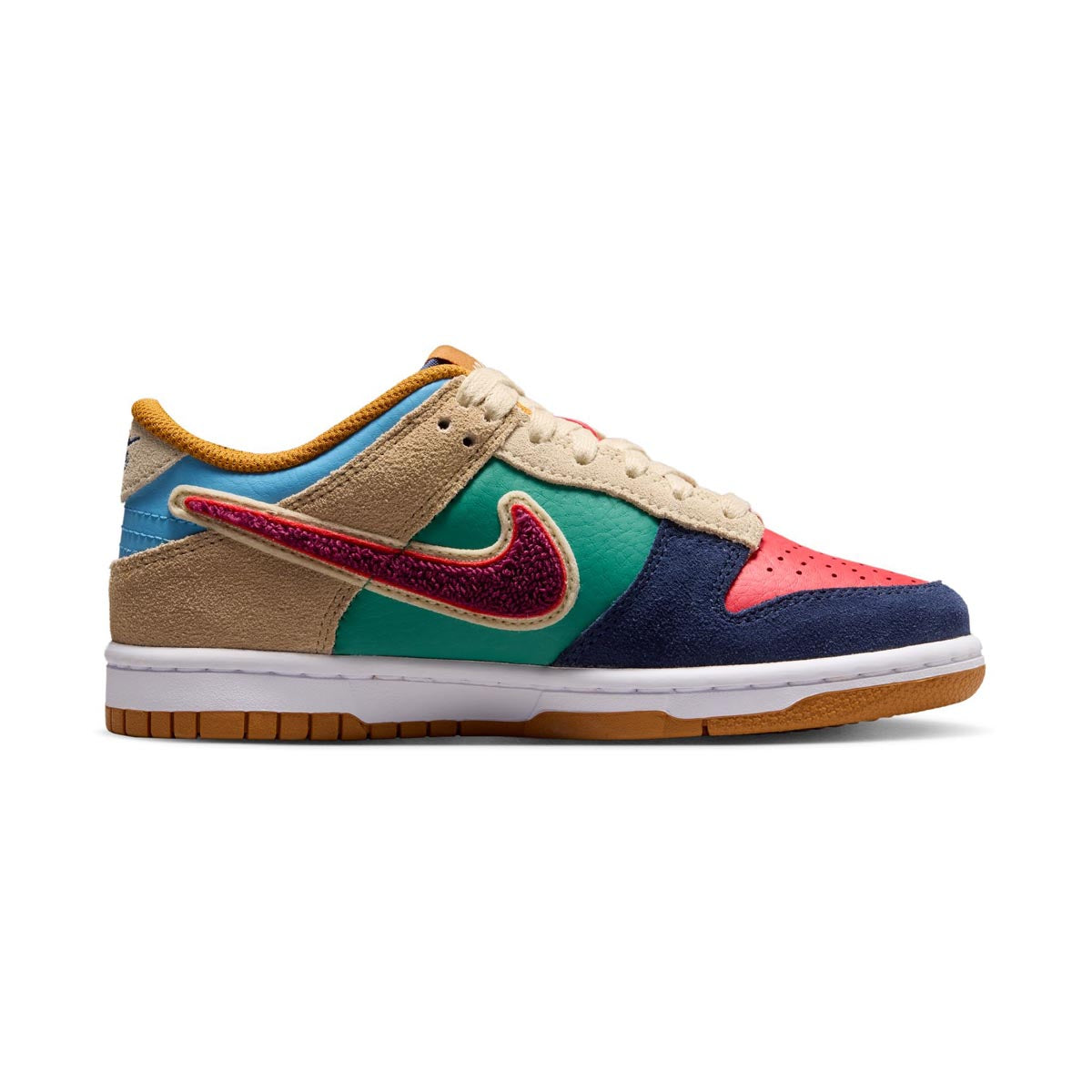 Nike Dunk Low 'Mismatch' Big Kids' Shoes