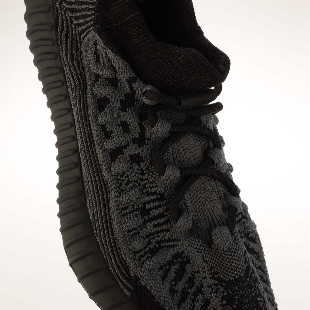 Yeezy V2 CMPCT Trainers