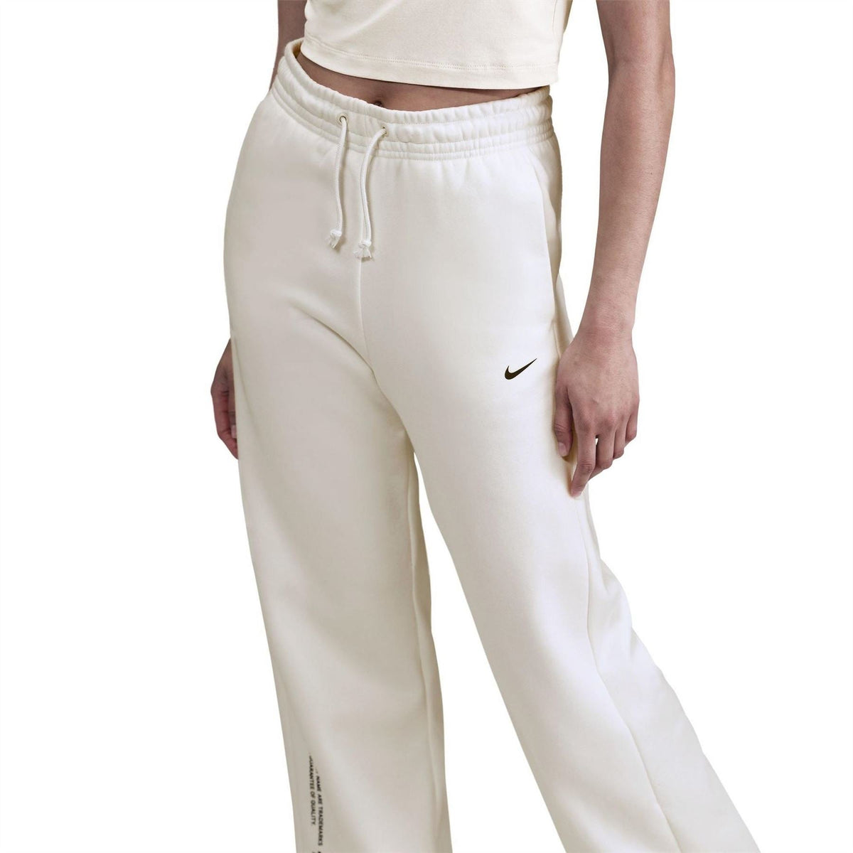 Nike Classic Solid Patterned Wide Fit Sweatpants
