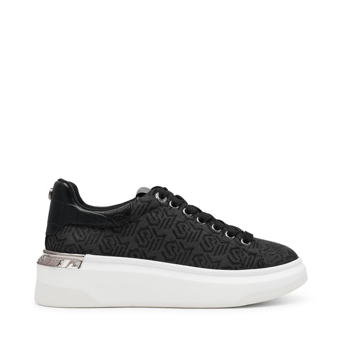 Steve Madden Glider 2 Trai