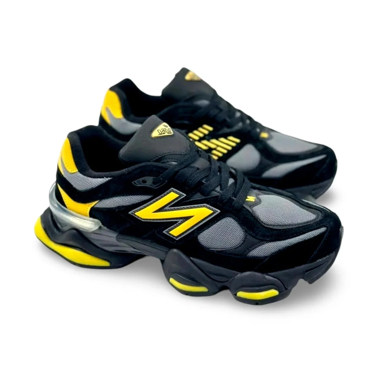 New Balance 9060 Black / Yellow